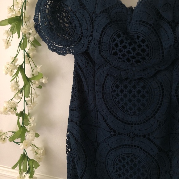 Lulu’s Dress - Picture 3 of 5